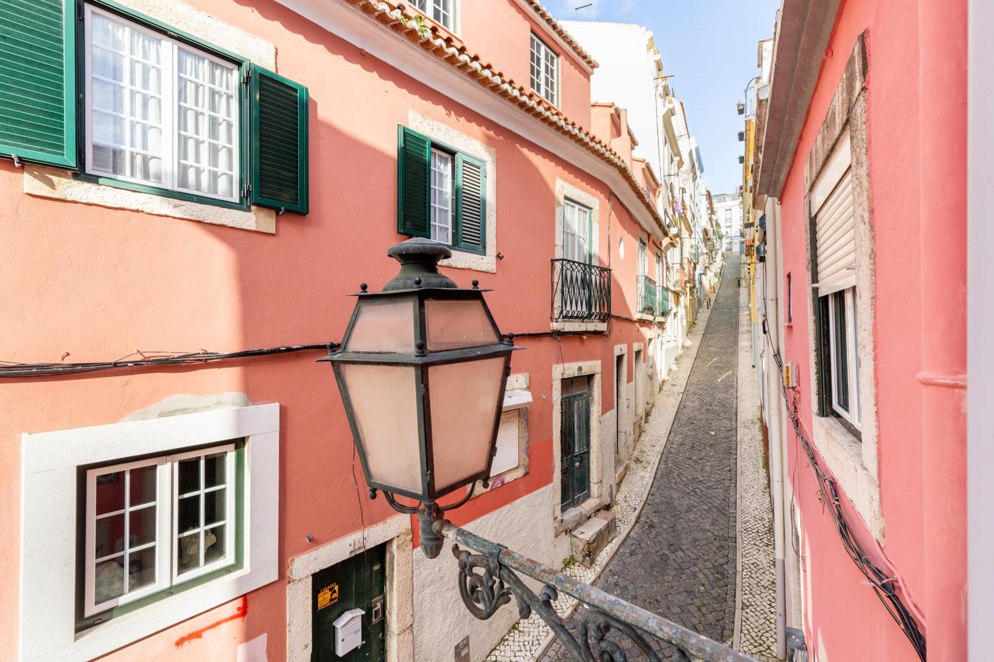 Avenida Da Liberdade Area, Bright And Newly Renovated 2 Bedroom Apartment, Lisbon Historical Center Eksteriør bilde