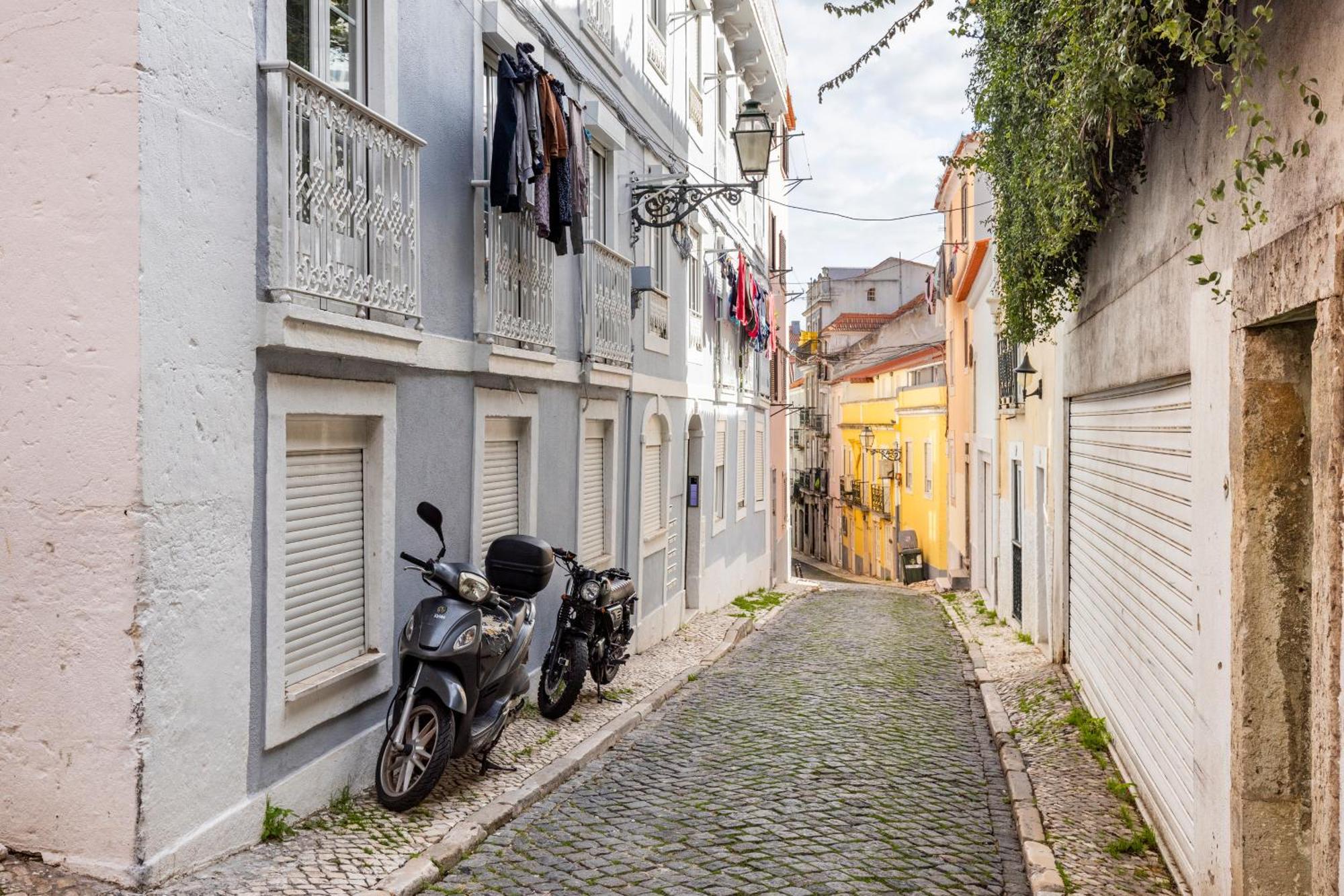 Avenida Da Liberdade Area, Bright And Newly Renovated 2 Bedroom Apartment, Lisbon Historical Center Eksteriør bilde
